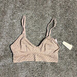 Skims Bralette size small